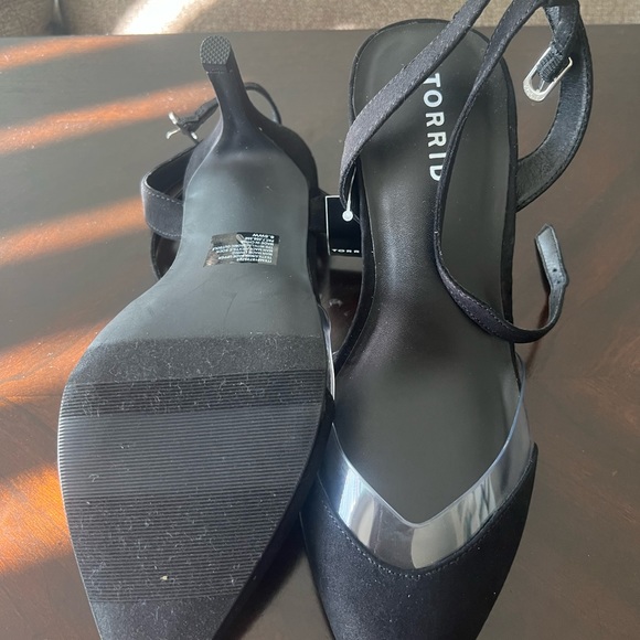Brand new never worn Torrid heels - Picture 2 of 4